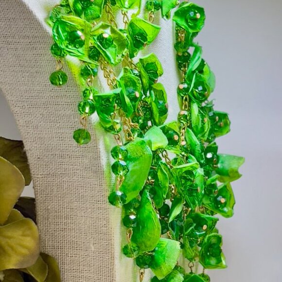 Handcrafted Fish Scale Necklace Eco Boho Jewelry Made from Escamas de Pescado - Picture 2 of 4